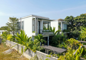 3 Bedroom Villa For Rent - Sala Kamreuk, Siem Reappending thumbnail