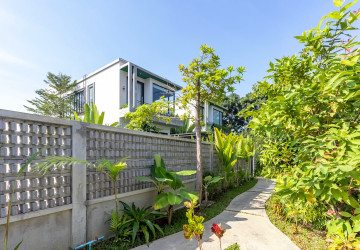3 Bedroom Villa For Rent - Sala Kamreuk, Siem Reappending thumbnail