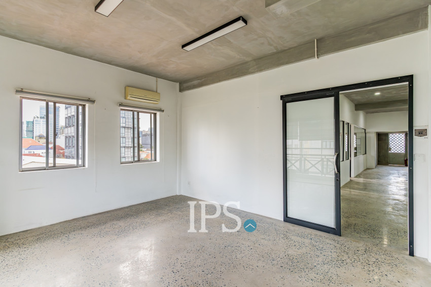 270 Sqm Office Space For Rent - Chakto Mukh, Phnom Penh