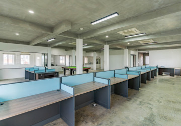 270 Sqm Office Space For Rent - Chakto Mukh, Phnom Penh thumbnail