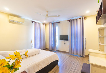 2 Bedroom Apartment For Rent - Sangkat Siem Reap, Siem Reap thumbnail