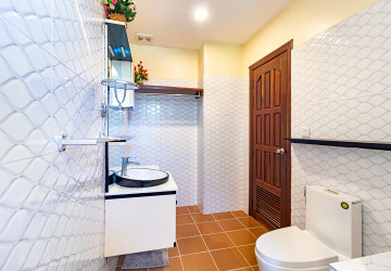2 Bedroom Apartment For Rent - Sangkat Siem Reap, Siem Reap thumbnail