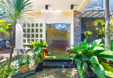 2 Bedroom Apartment For Rent - Sangkat Siem Reap, Siem Reap thumbnail