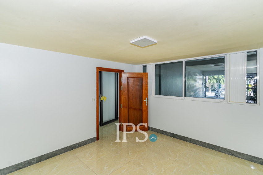 97 Sqm Retail Space For Rent - Chakto Mukh, Phnom Penh