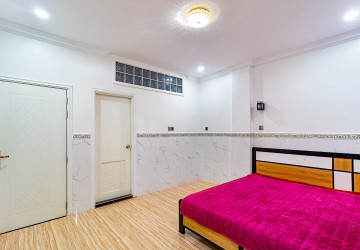 3 Bedroom House  For Rent - Sala Kamreuk, Siem Reap thumbnail