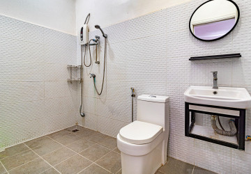 3 Bedroom House  For Rent - Sala Kamreuk, Siem Reap thumbnail