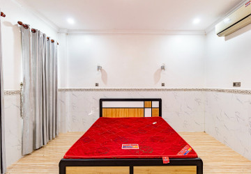 3 Bedroom House  For Rent - Sala Kamreuk, Siem Reap thumbnail