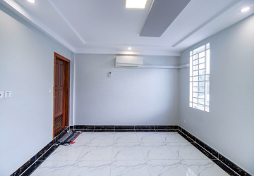 4 Bedroom Flat For Rent - Svay Dangkum, Siem Reap thumbnail