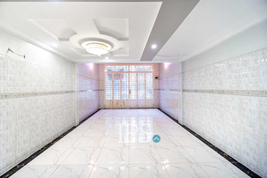 4 Bedroom Flat For Rent - Svay Dangkum, Siem Reap