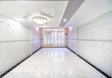 4 Bedroom Flat For Rent - Svay Dangkum, Siem Reap thumbnail