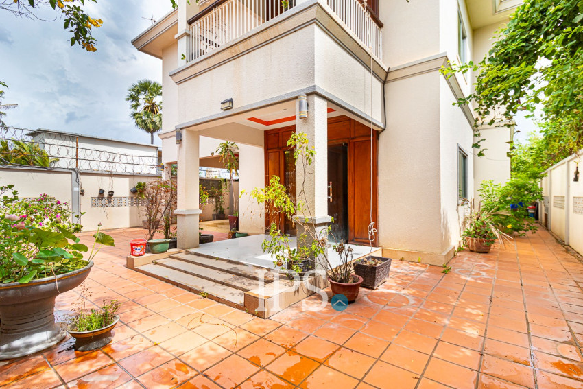 4 Bedroom House For Rent - Svay Dangkum, Siem Reap