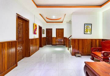 4 Bedroom House For Rent - Svay Dangkum, Siem Reap thumbnail