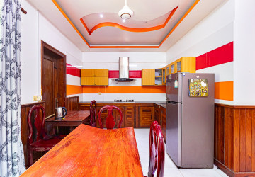 4 Bedroom House For Rent - Svay Dangkum, Siem Reap thumbnail