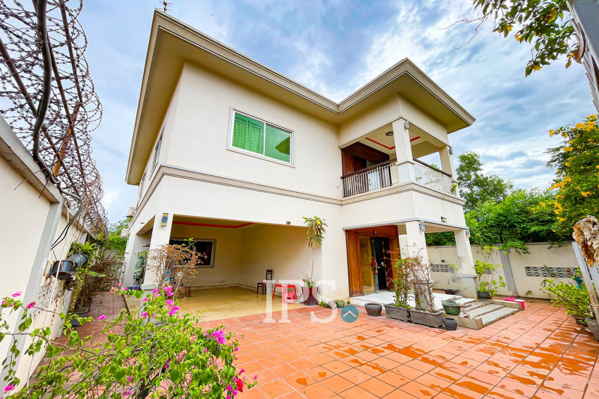 4 Bedroom House For Rent - Svay Dangkum, Siem Reap