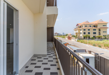 10 Floor Commercial Building For Sale - Chroy Changvar, Phnom Penh thumbnail