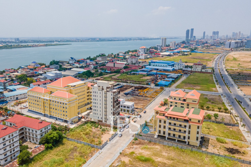 10 Floor Commercial Building For Sale - Chroy Changvar, Phnom Penh