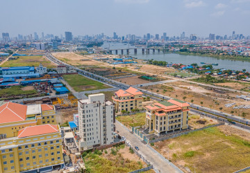 10 Floor Commercial Building For Sale - Chroy Changvar, Phnom Penh thumbnail