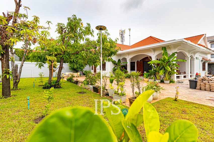 3 Bedroom Villa For Rent - Svay Dangkum, Siem Reap