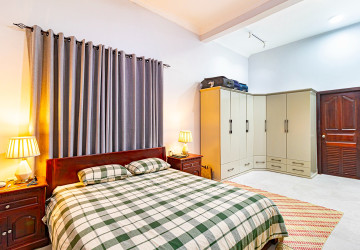 3 Bedroom Villa For Rent - Svay Dangkum, Siem Reap thumbnail