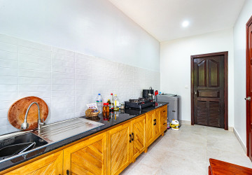 3 Bedroom Villa For Rent - Svay Dangkum, Siem Reap thumbnail