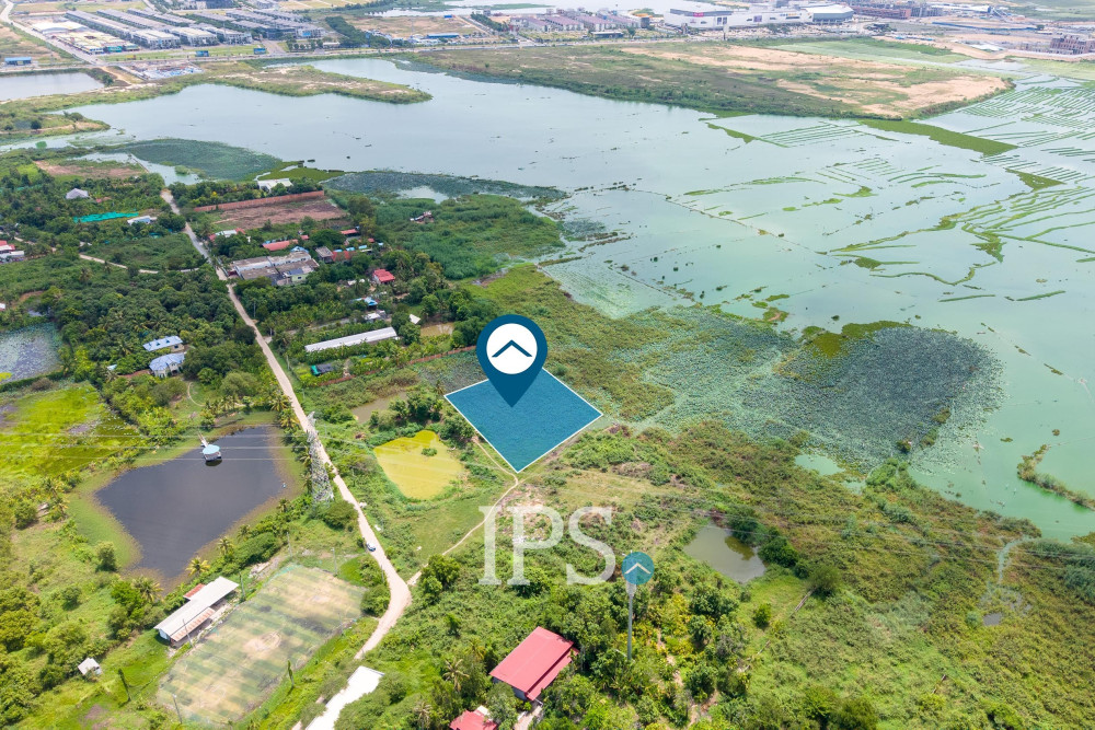 2,301  Sqm Land For Sale - Ta Khmau, Kandal Province - Image 11