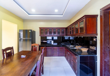 4 Bedroom House For Rent - Sala Kamreuk, Siem Reap thumbnail