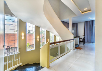 4 Bedroom House For Rent - Sala Kamreuk, Siem Reap thumbnail