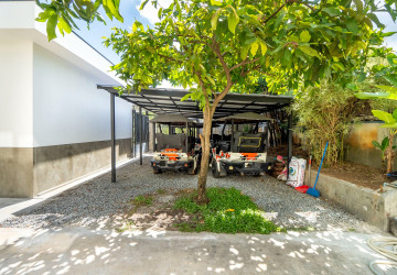 4 Bedroom House For Rent - Sala Kamreuk, Siem Reap thumbnail