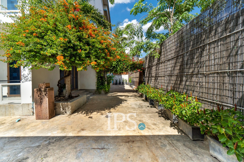 4 Bedroom House For Rent - Sala Kamreuk, Siem Reap