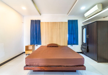 4 Bedroom House For Rent - Sala Kamreuk, Siem Reap thumbnail