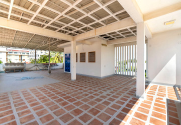 4 Bedroom House For Rent - Sala Kamreuk, Siem Reap thumbnail
