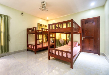 11 Bedroom Guesthouse For Rent - Svay Dangkum, Siem Reap thumbnail