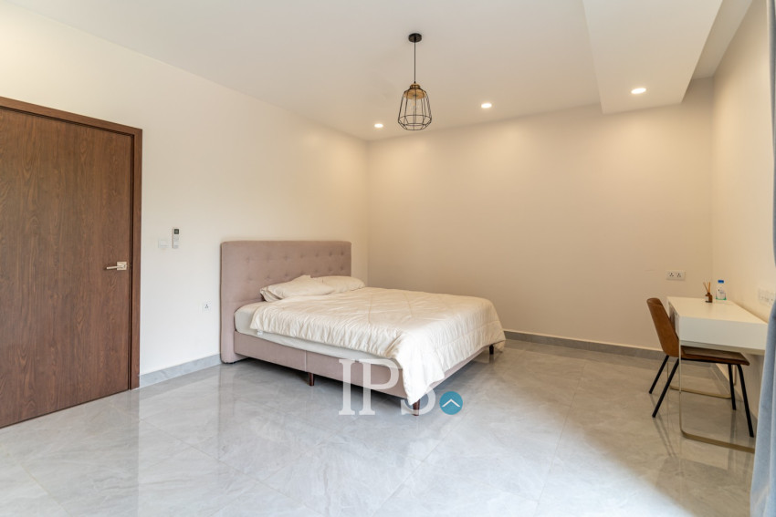7 Bedroom Villa For Rent - Boeung Kak 2, Phnom Penh