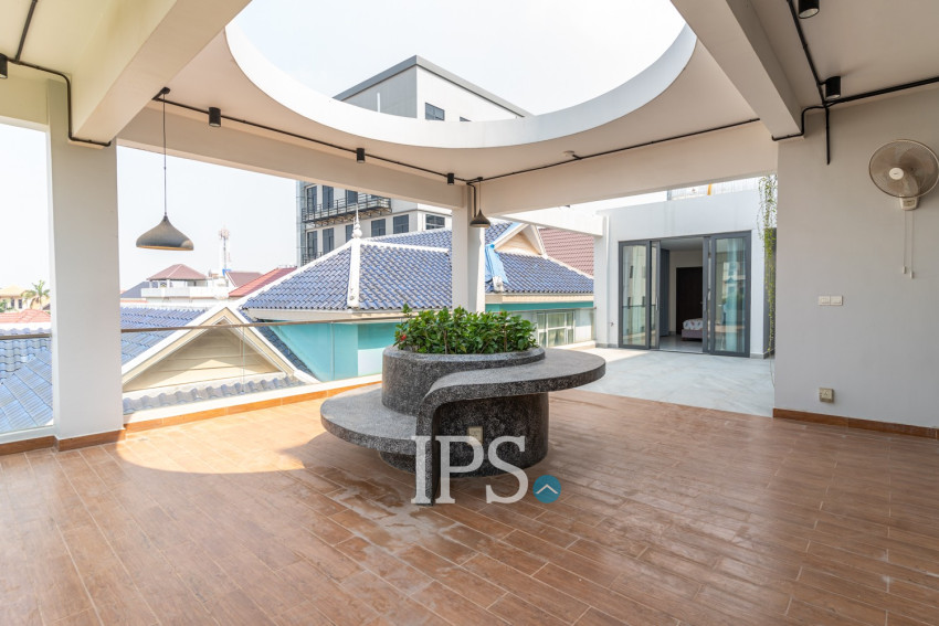 7 Bedroom Villa For Rent - Boeung Kak 2, Phnom Penh
