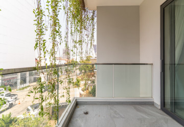 7 Bedroom Villa For Rent - Boeung Kak 2, Phnom Penh thumbnail