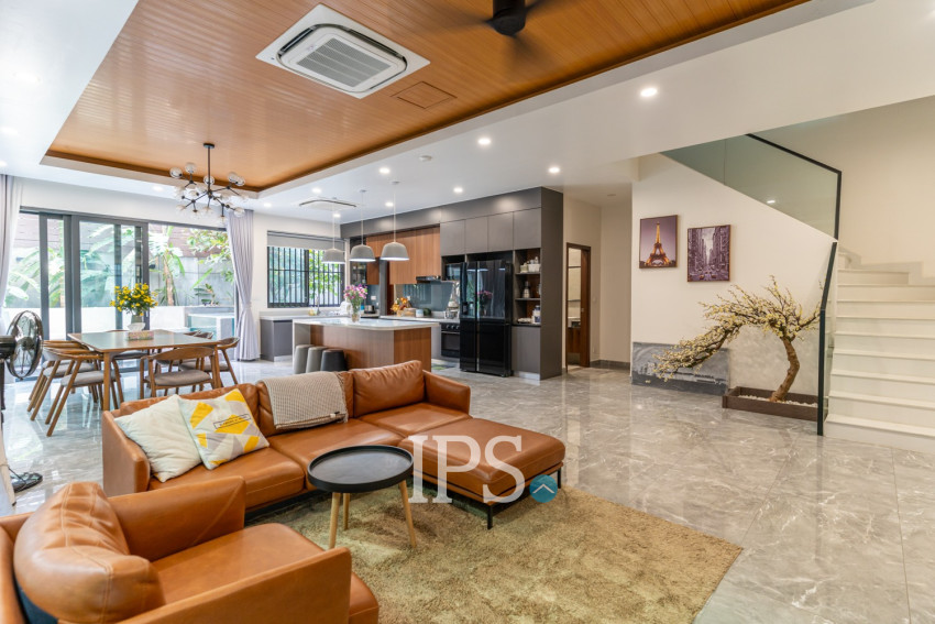 7 Bedroom Villa For Rent - Boeung Kak 2, Phnom Penh