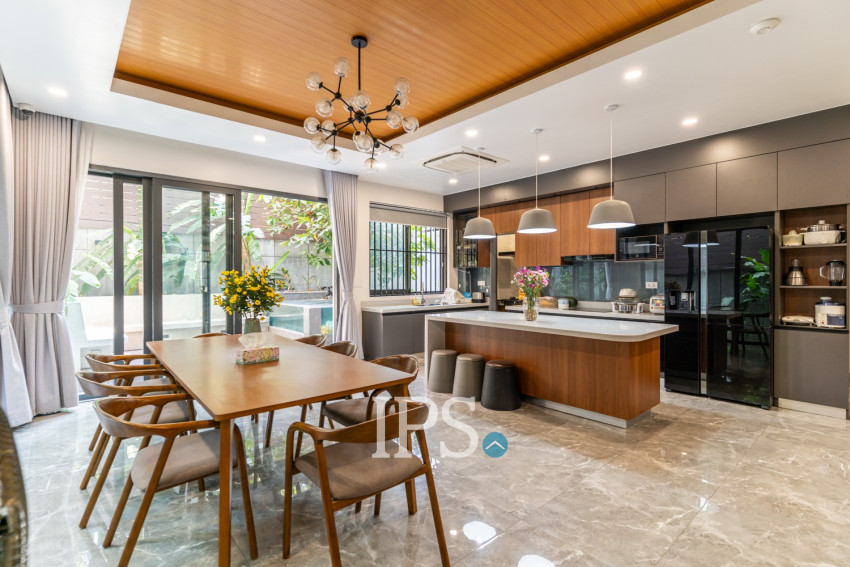 7 Bedroom Villa For Rent - Boeung Kak 2, Phnom Penh