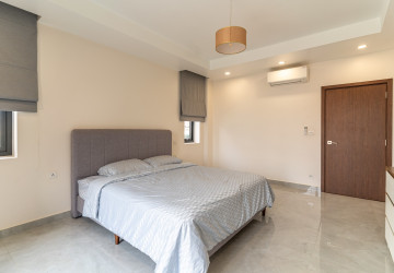 7 Bedroom Villa For Rent - Boeung Kak 2, Phnom Penh thumbnail