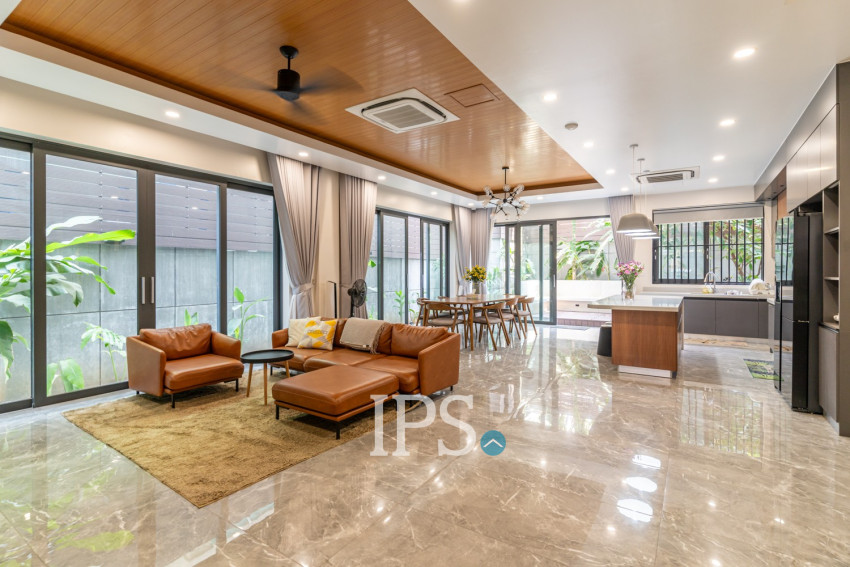 7 Bedroom Villa For Rent - Boeung Kak 2, Phnom Penh