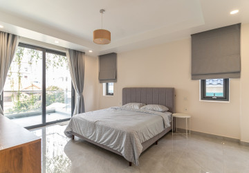 7 Bedroom Villa For Rent - Boeung Kak 2, Phnom Penh thumbnail