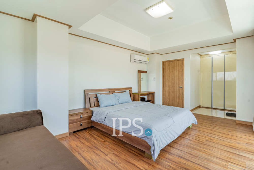 13th Floor 3 Bedroom Condo For Sale - De Castle Noblesse, Beoung Kak 1, Phnom Penh - Image 11 13th Floor 3 Bedroom Condo For Sale - De Castle Noblesse, Beoung Kak 1, Phnom Penh - Image 11