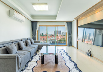3 Bedroom Condo For Rent – De Castle Noblesse, Beoung Kak 1, Phnom Penh