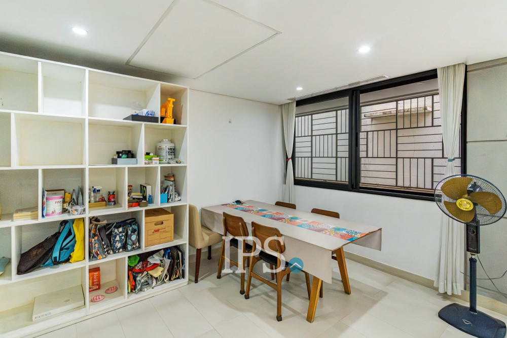 Duplex 4 Bedroom Serviced Apartment For Rent - Chakto Mukh, Phnom Penh - Image 14