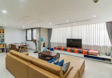 Duplex 4 Bedroom Serviced Apartment For Rent - Chakto Mukh, Phnom Penh photo 6