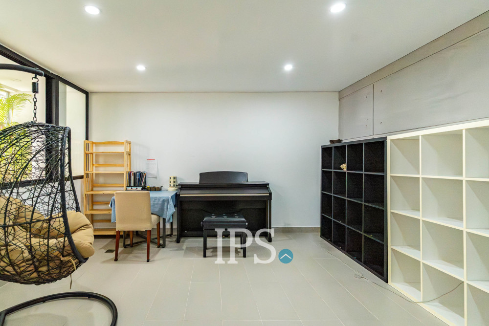 Duplex 4 Bedroom Serviced Apartment For Rent - Chakto Mukh, Phnom Penh - Image 12