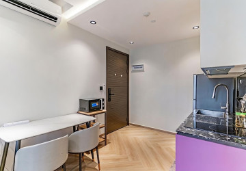 1 Bedroom Condo For Rent - Time Square 5, BKK1, Phnom Penh thumbnail