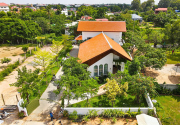 4 Bedroom Villa For Sale – Sala Kamreuk, Siem Reap