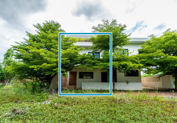 4 Bedroom Flat For Rent – Sra Ngae, Siem Reap