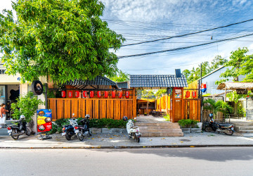 Restaurant Business For Sale – Sala Kamreuk, Siem Reap