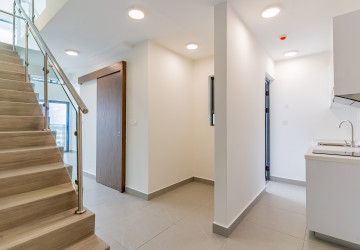 51th Duplex 1 Bedroom Condo For Sale - Urban Village Phase II, Chak Angrae Leu, Phnom Penh photo 5